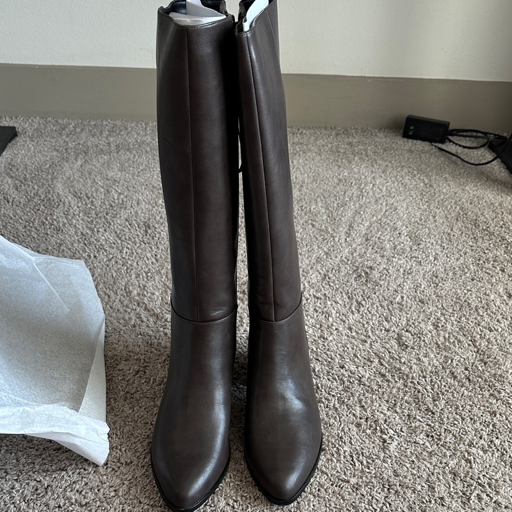 Elegant Brown Knee-High Women's Boots